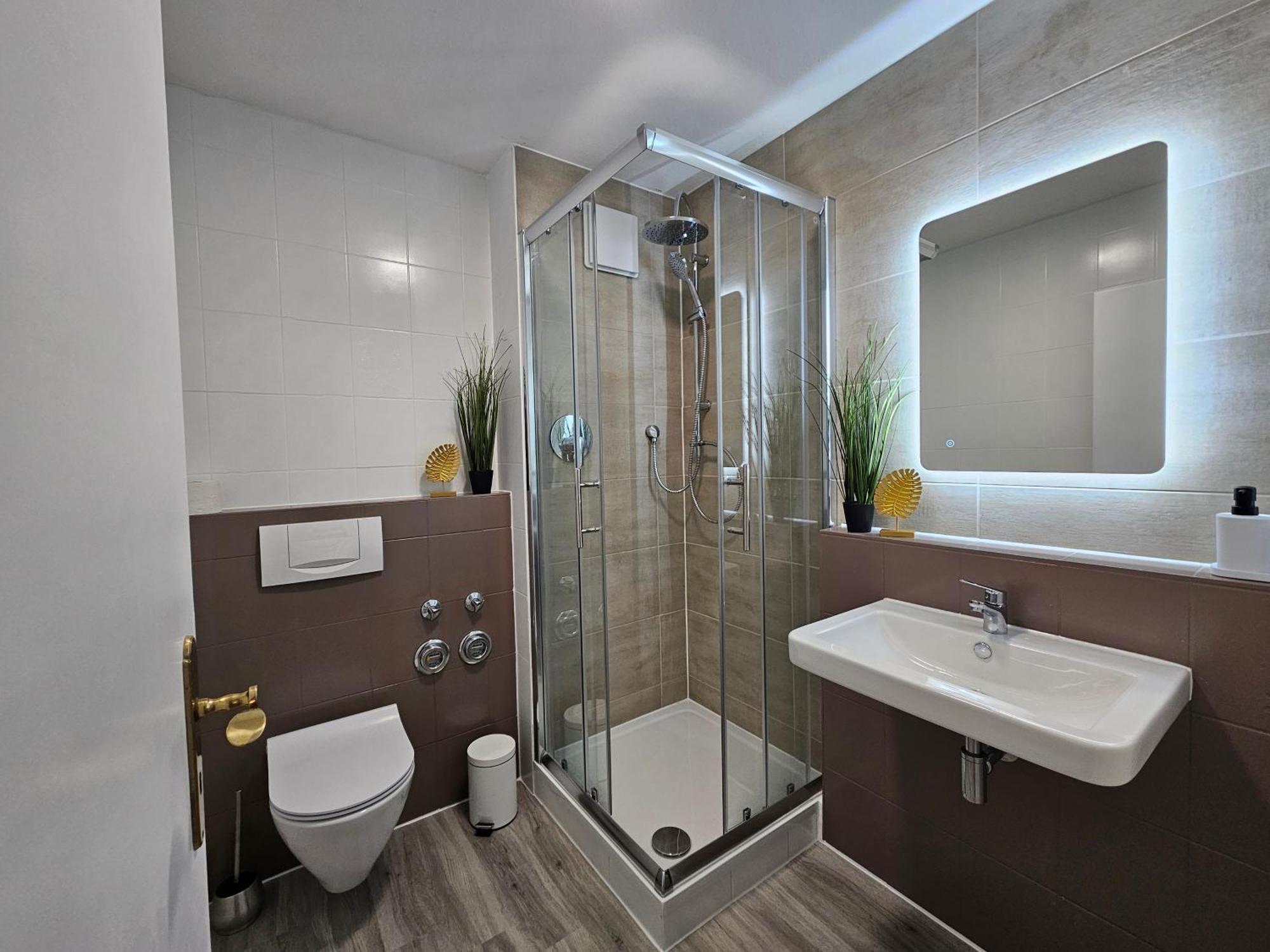 Like At - Moderne In - 30qm - Netflix Apartment Koenigsbrunn