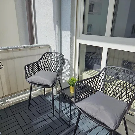 Like At Home - Moderne Wohnung In Koenigsbrunn - 30Qm - Netflix Exterior photo